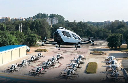 El taxi volador eléctrico y autónomo EHang surcará el cielo de Sevilla en un programa de pruebas