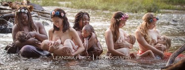 Las mágicas fotografías de un grupo de madres amamantando en plena naturaleza
