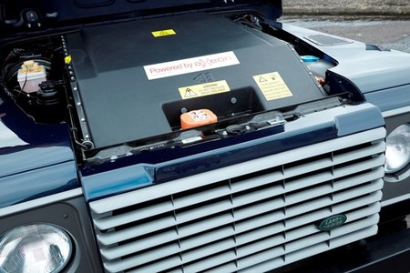 Land Rover Defender Electric