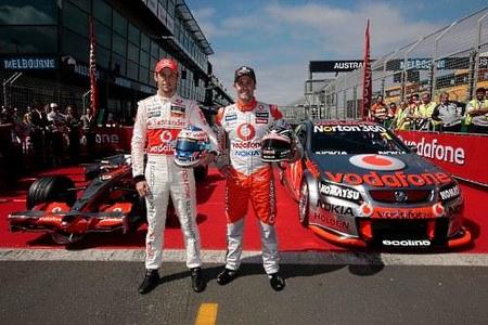 Jenson Button y Jamie Whincup intercambiaron sus coches