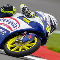 Romano Fenati prolonga su festín en Silverstone con la pole; Sergio García y Pedro Acosta, eliminados en la Q1