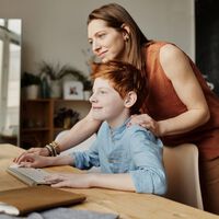 Ocho frases que puedes decirle a tus hijos para motivarles en los estudios 