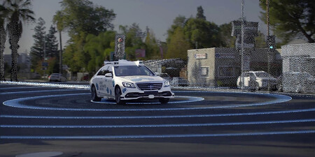 Daimler y Bosch miran al futuro con su flota de robotaxi ya en servicio