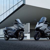 Alguien ha robado el museo Louvre de Paris. La clave para pillarlos está en el casco de moto que se dejaron olvidado 