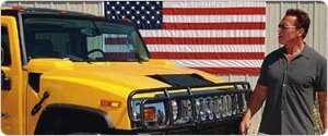 Arnold Schwarzenegger venderá su flota de Hummer