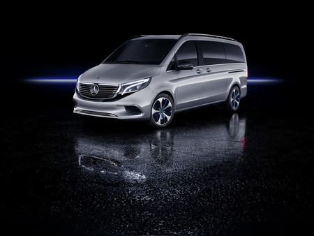 Mercedes-Benz EQV, la marca alemana se estrena en el segmento de las van premium eléctricas