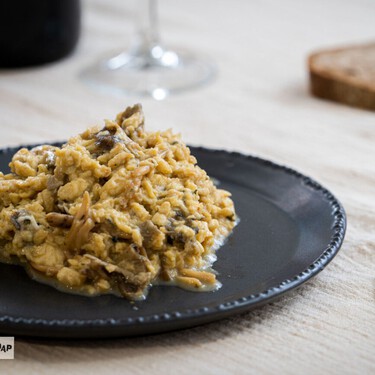 Este año no hay casi setas, pero este plato te puede quitar el capricho usando variedades deshidratadas o de cultivo