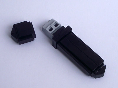 Cuando incluyes una memoria USB en tu producto y llega a los usuarios infectada con malware de fábrica