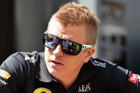 Kimi Räikkönen todavía deshoja la margarita entre Lotus y Red Bull