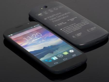 YotaPhone presenta su nueva generación: la pantalla dual con tinta electrónica, ahora táctil