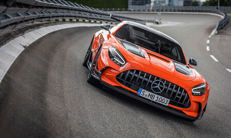 El Mercedes-AMG GT Black Series podría tener en sus manos el récord del Nürburgring con un crono de 6 minutos 43 segundos