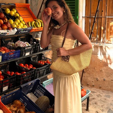 El outlet de Mango adelanta el remate de las rebajas de verano: cinco vestidos largos, cortos y minimal por menos de 10 euros que te salvan el look 