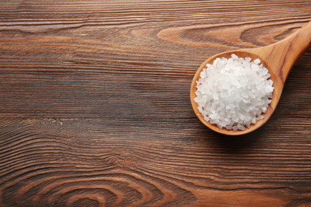 Propuesta: menos sal en los alimentos procesados para mejorar la salud