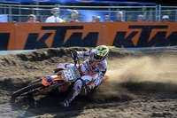 Antonio Cairoli y Jeffrey Herlings empiezan a escribir su nombre a los títulos de MX1 y MX2 en Lierop (Holanda)