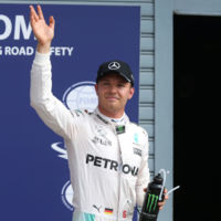 Nico Rosberg gana en Monza y aprieta el mundial 
