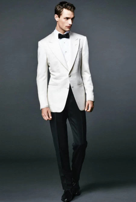 Peligro, os vais a enamorar: la maravillosa colección cápsula que ha creado Tom Ford para rendir homenaje a James Bond