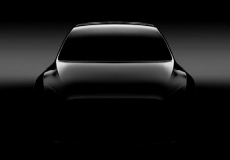 El Tesla Model Y viene en camino y deja los espejos retrovisores enterrados en el pasado