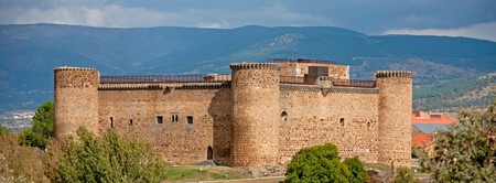 Castillo De Valdecorneja