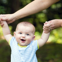 Un padre registra en gráficos las primeras palabras de su bebé