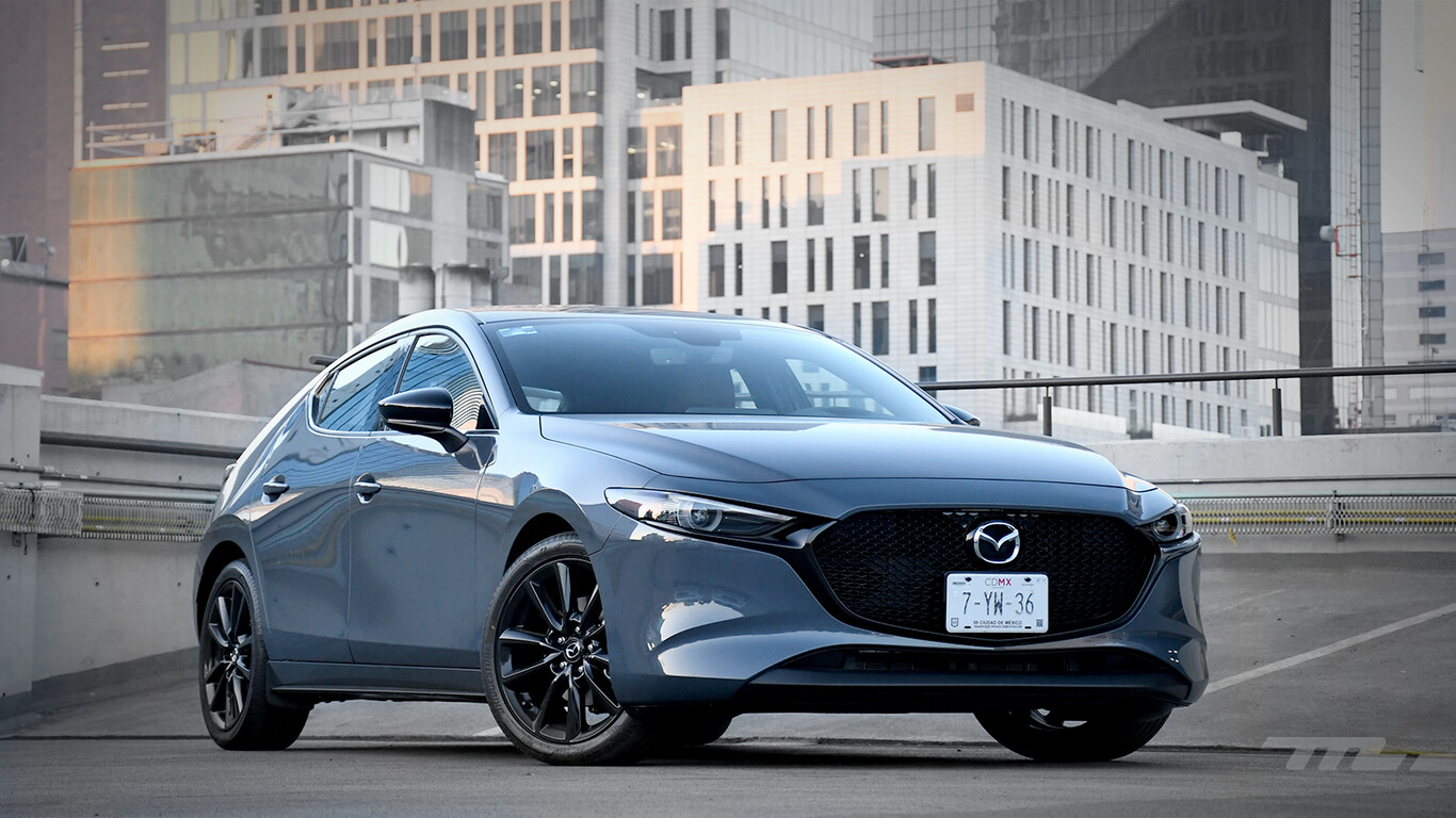 Mazda 3 turbo, a prueba: rápido, cómodo y preciso, pero no es un hot-hatch (+ video)