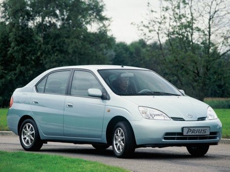 Toyota Prius, Top 10 de los coches innovadores