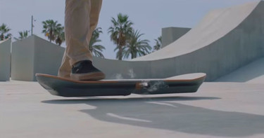 Lexus tiene una sopresa para los que siempre quisieron el monopatín volador de Regreso al futuro 