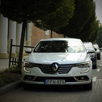 Renault podría renunciar a una parte de Nissan para garantizar la fusión con Fiat