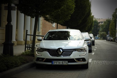 Renault podría renunciar a una parte de Nissan para garantizar la fusión con Fiat