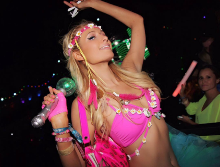 Paris Hilton y el día en el que nunca debió agacharse