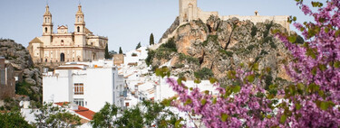 No suele aparecer en las rutas turísticas, pero este pueblo blanco es uno de los más bellos de Andalucía 