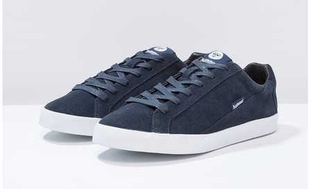 60% de descuento en las zapatillas Hummel Cross court suede Total eclipse: ahora 31,95 euros en Zalando con envío gratis