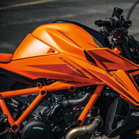 Confirmado: KTM no mueve nada a la India a pesar del nuevo papel de Bajaj: "Nos quedamos en Austria"  