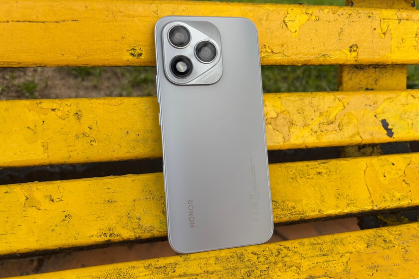Honor 400 Lite, análisis: el imperfecto equilibrio entre diseño y rendimiento para la gama media