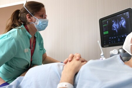 La ecografía durante el parto es ya una realidad en el Hospital de Torrejón de Madrid: una iniciativa pionera en España