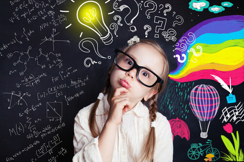Por qué es importante enseñar a nuestros hijos a desarrollar el pensamiento crítico y cómo hacerlo
