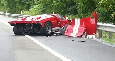 Dolorpasión™: Réplica de Ford GT MkII hecha un puzzle