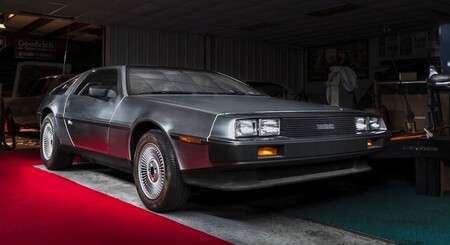 Con apenas 10,000 km recorridos e inmejorables condiciones fisicas, este DeLorean DMC-12 será subastado próximamente