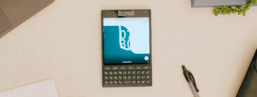 En plena era de la IA, hay quien apuesta por volver al teclado físico. Y no son solo nostálgicos 