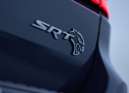 SRT deja de existir, Stellantis disuelve a la rama de alto desempeño de Dodge, Chrysler y Jeep