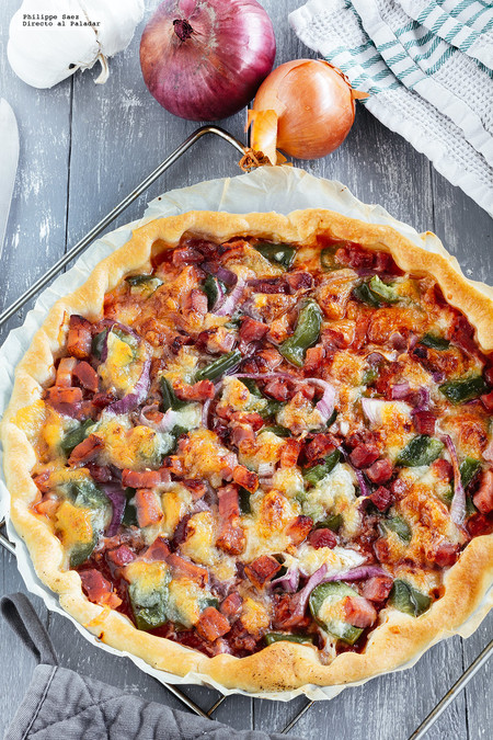 Tarta salada de tocino. Receta fácil