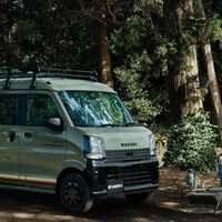 Con 3,40 metros y un precio de menos de 12.000 euros, esta diminuta Suzuki puede convertirse en una camper para dos 
