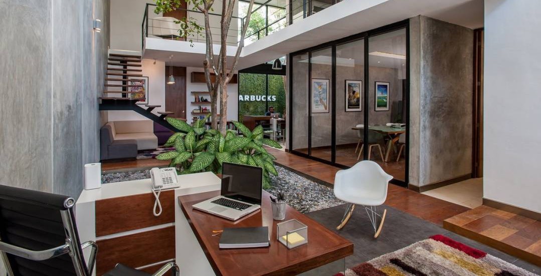 Si tienes un patio interior: siete propuestas para que forme parte de