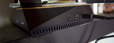 El USB de tu router es la mejor solución para que nunca te quedes sin Internet: solo necesitas un móvil viejo