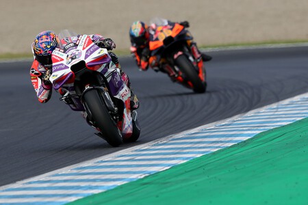 Gatillazo: Jorge Martín gana media carrera en Japón y Marc Márquez vuelve a subirse a un podio en casa Honda