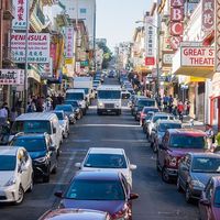 California y otros 16 estados demandan al Gobierno de Trump por relajar las normas de emisiones