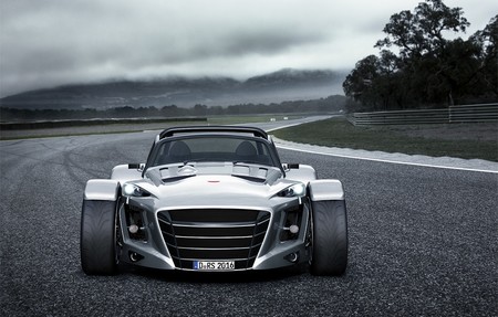 Si buscas algo especial y sin concesiones, llegan dos nuevas versiones del Donkervoort D8 GTO-RS