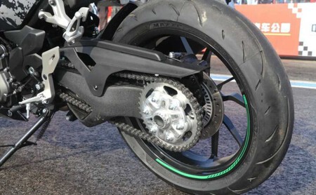 Benelli Tornado 402 Basculante