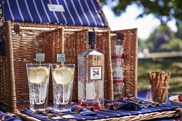 Un ¿picnic? con clase de la mano de Beefeater 24 y Hackett