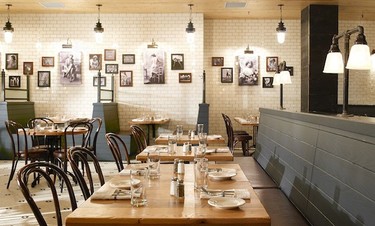 Las tripas quedan contentas en The Smith, un lugar muy cool en pleno Midtown de Nueva York 