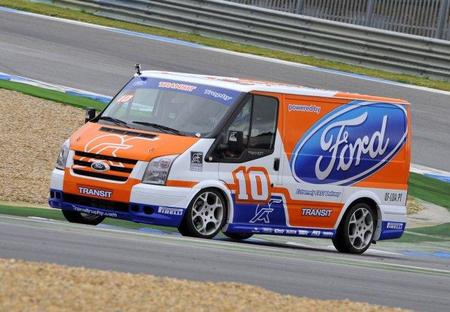 Curiosidades en Competición. Ford Transit Trophy
